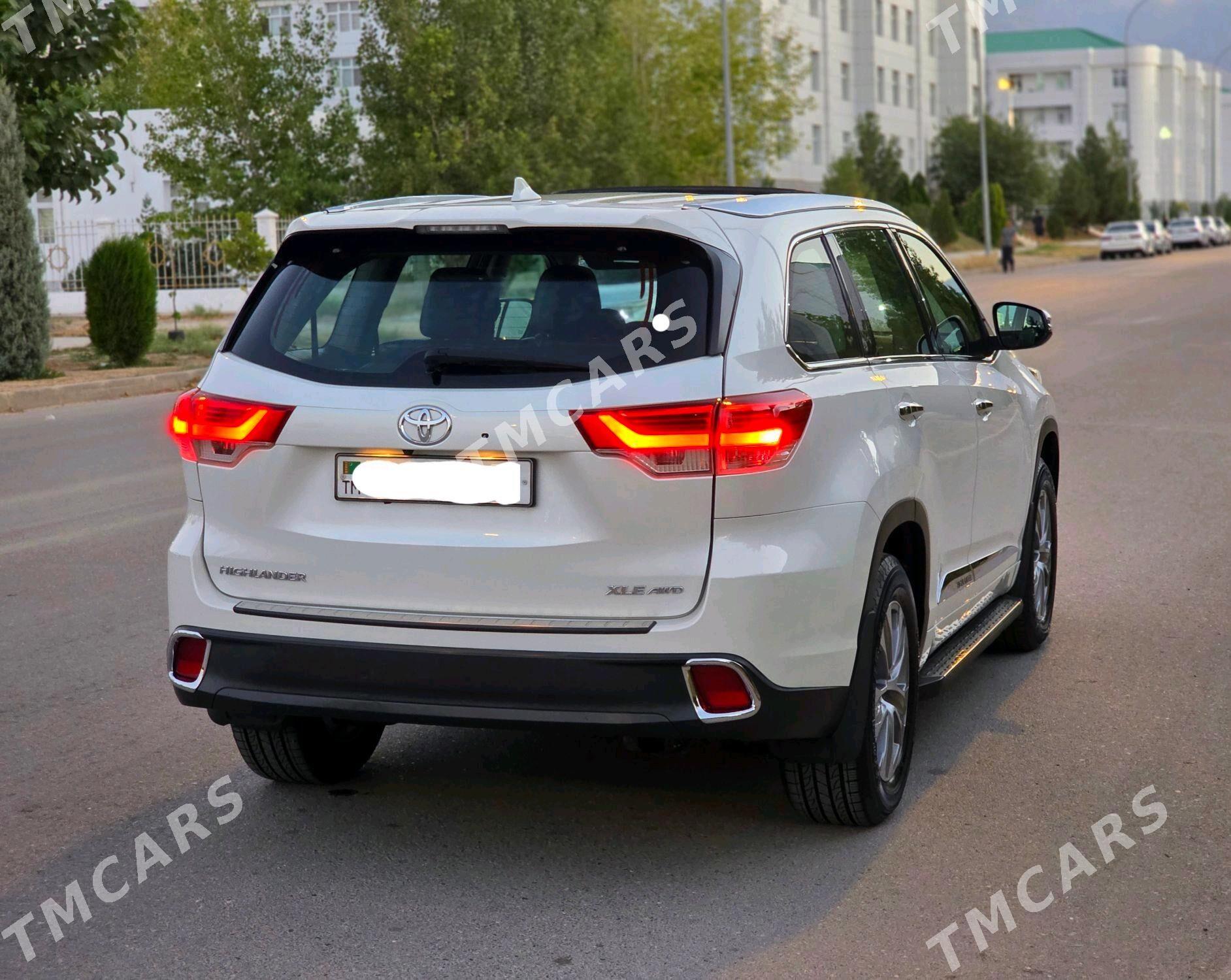 Toyota Highlander 2016 - 420 000 TMT - Ашхабад - img 3