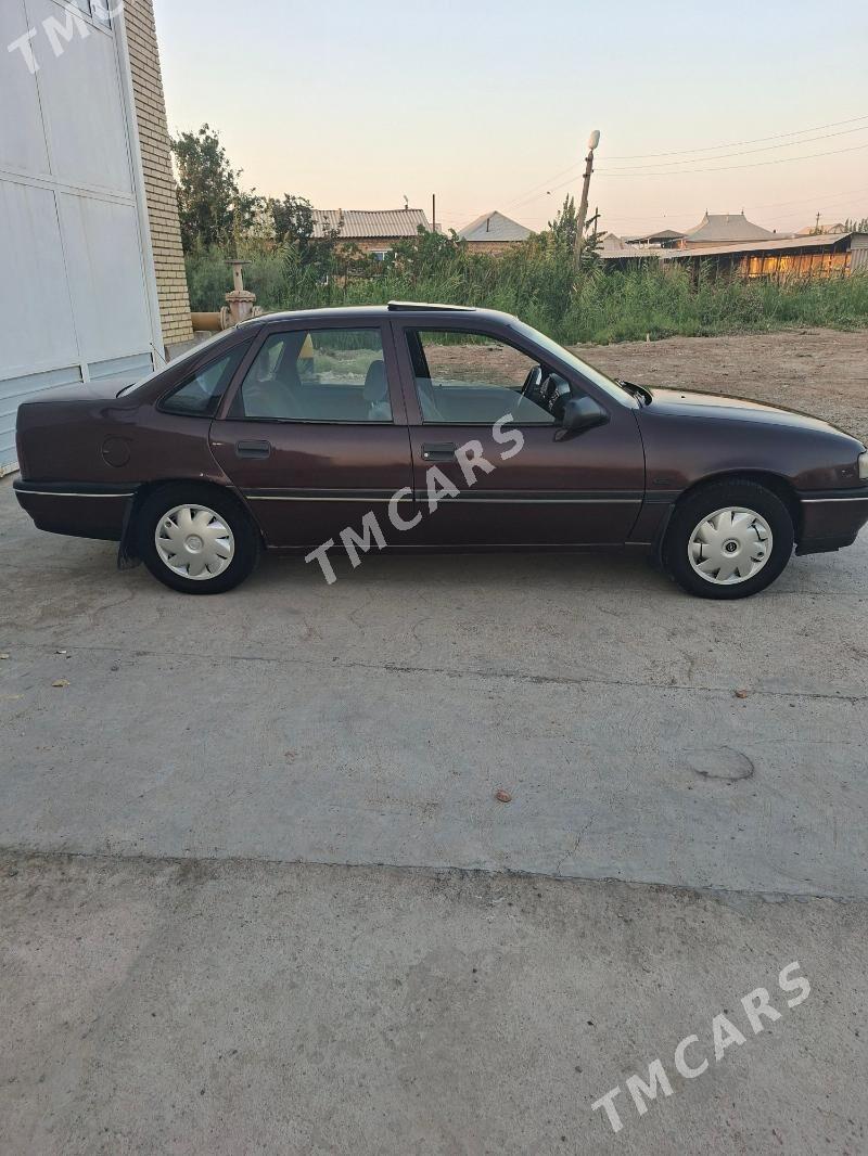 Opel Vectra 1992 - 30 000 TMT - Мары - img 4