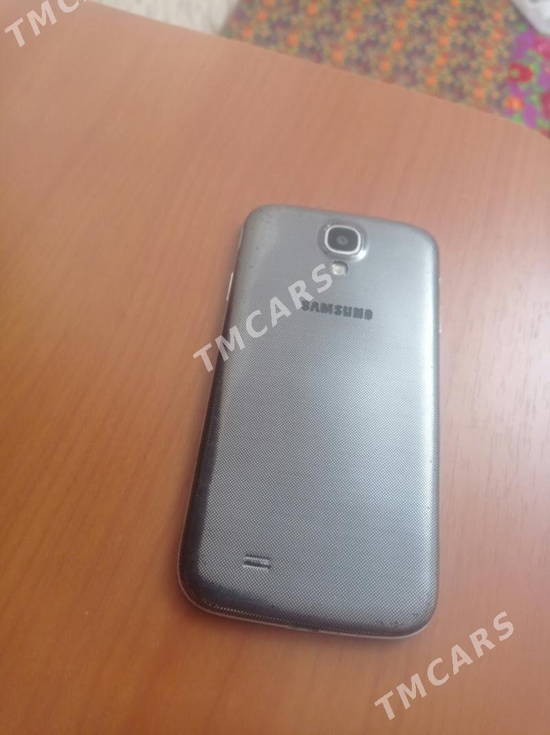 SAMSUNG  S 4 - Туркменабат - img 4