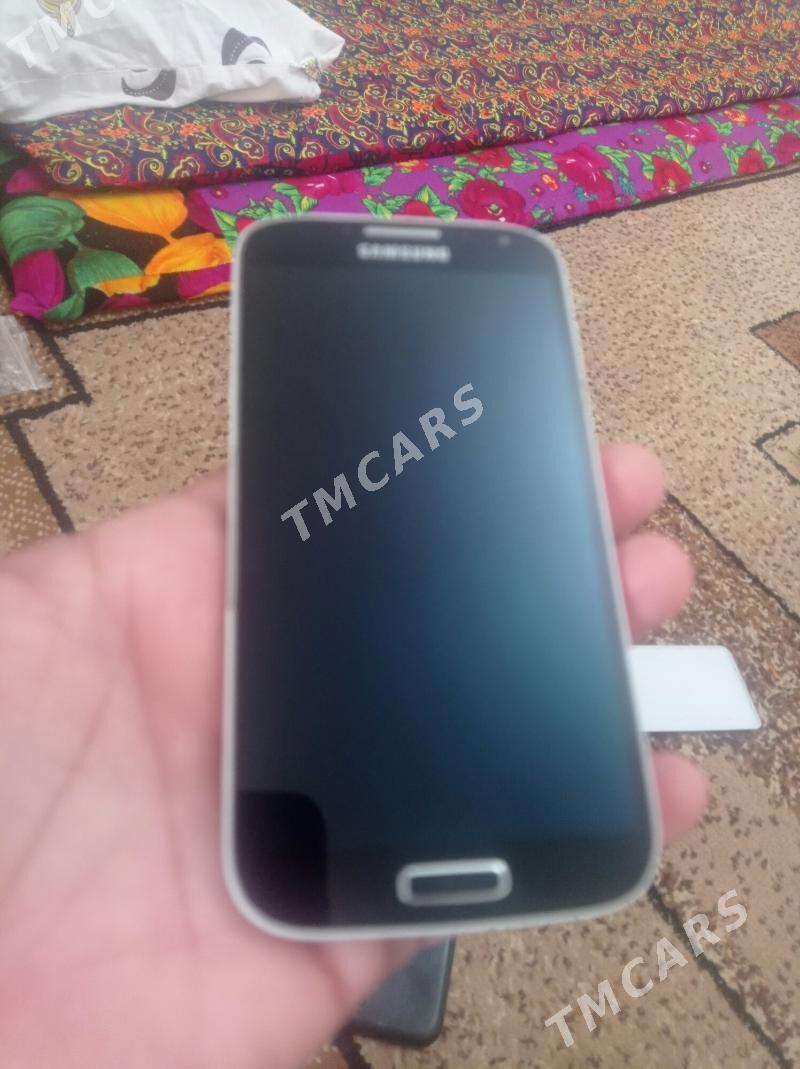 SAMSUNG  S 4 - Туркменабат - img 5