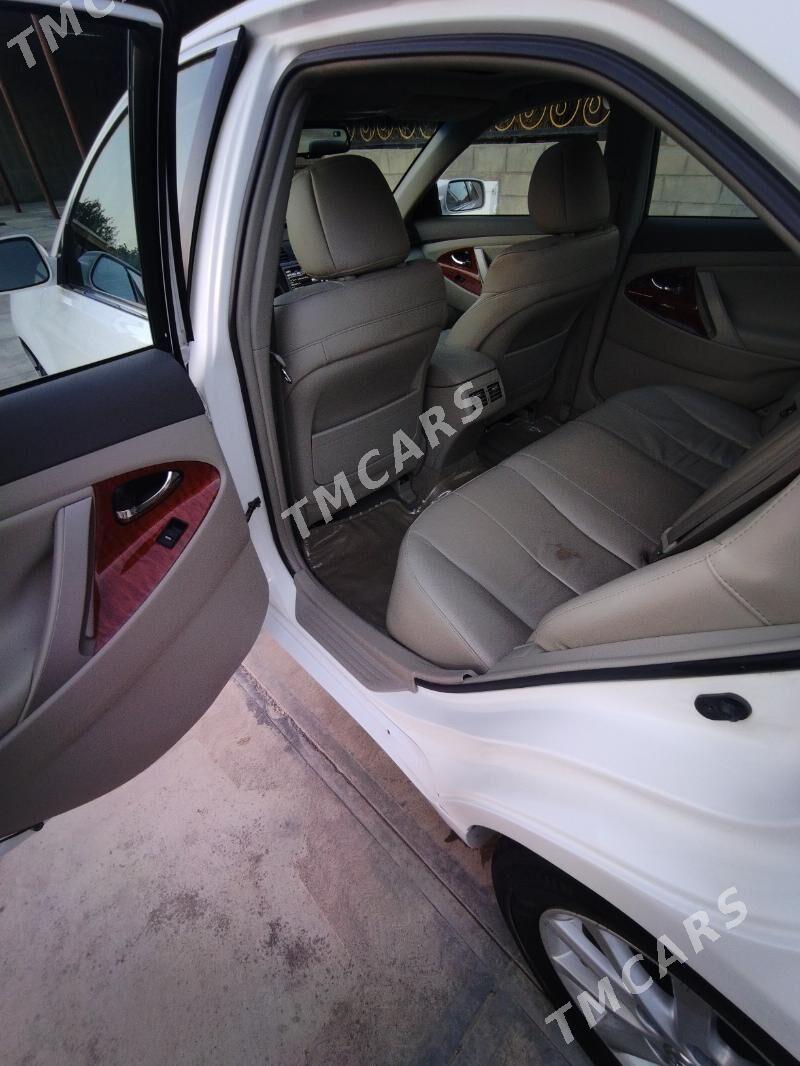 Toyota Camry 2010 - 220 000 TMT - Койтендаг - img 4