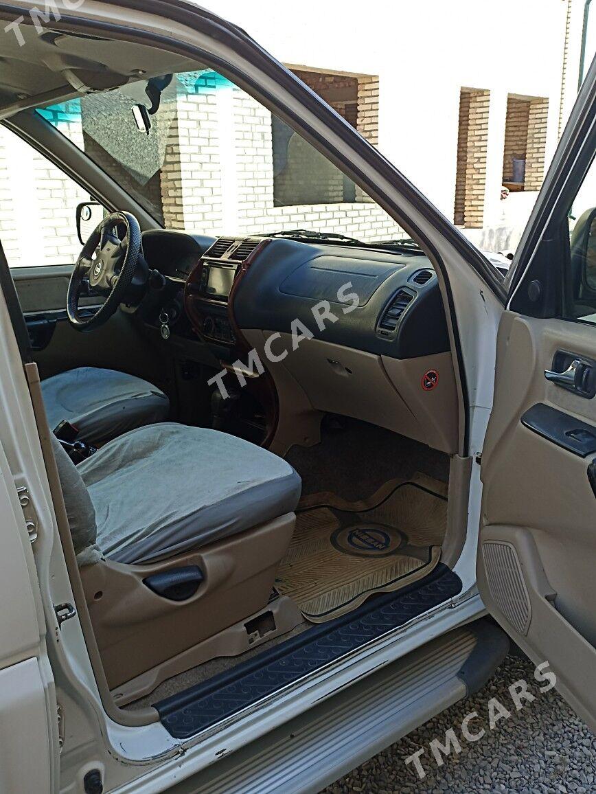 Nissan Frontier 2003 - 56 000 TMT - Bäherden - img 4