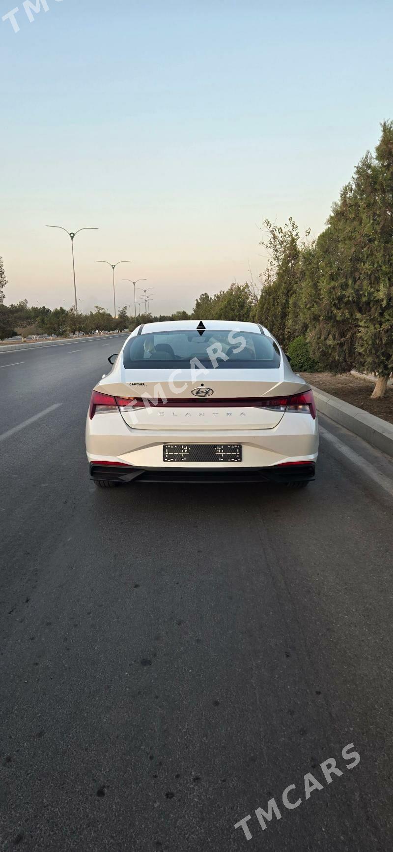 Hyundai Elantra 2021 - 250 000 TMT - Чоганлы - img 3