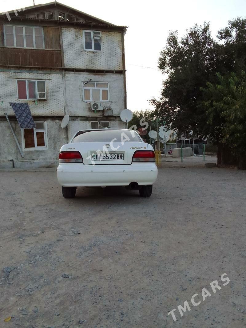 Toyota Avalon 1995 - 89 000 TMT - Туркменбаши - img 6