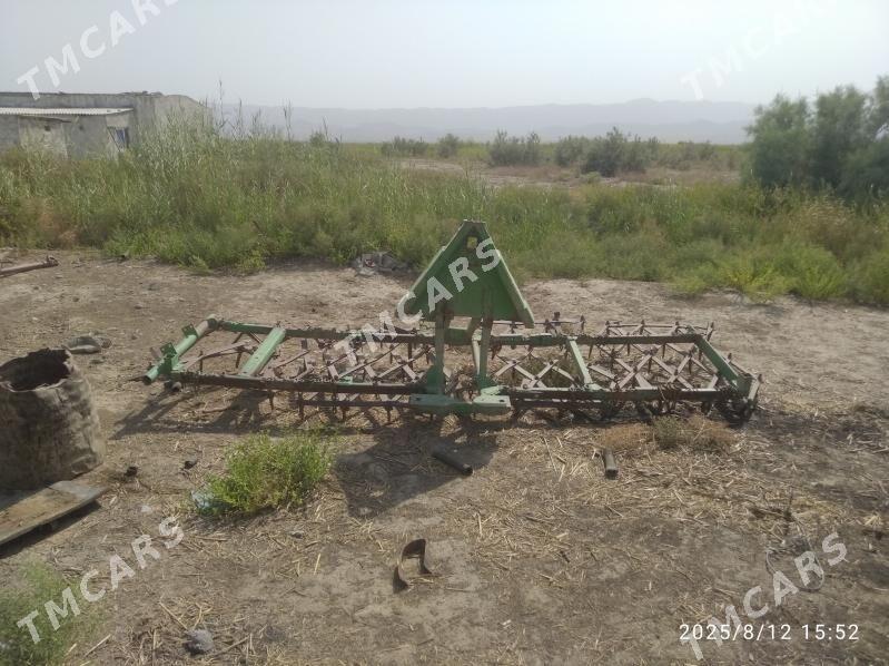 çizl Rum barana gurallar - Ак-Бугдайский этрап - img 2