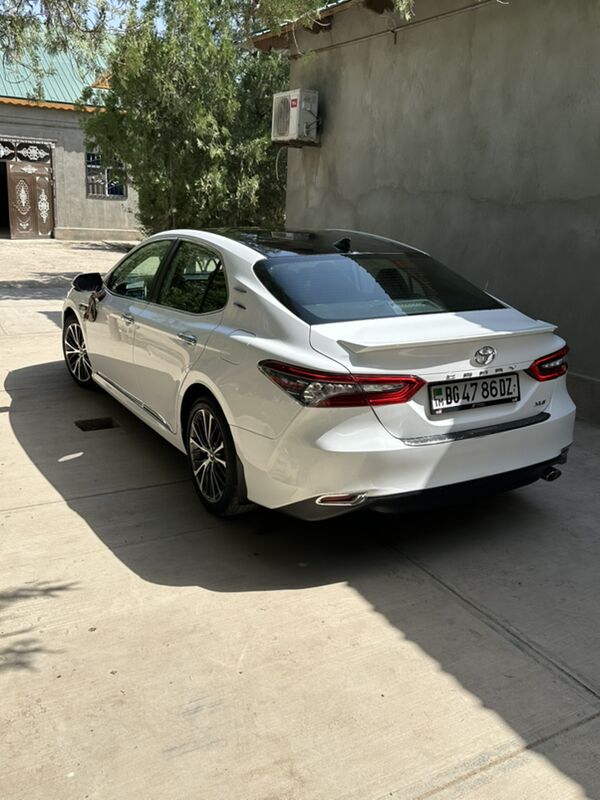 Toyota Camry 2020 - 300 000 TMT - Дашогуз - img 3