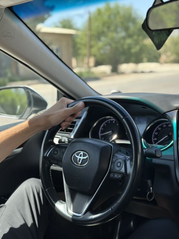 Toyota Camry 2020 - 300 000 TMT - Дашогуз - img 4