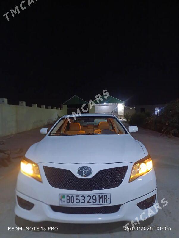 Toyota Camry 2010 - 130 000 TMT - Байрамали - img 2