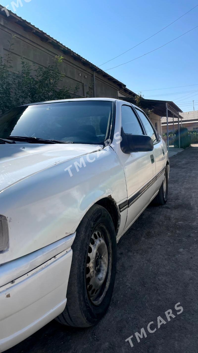 Opel Vectra 1992 - 23 000 TMT - Дашогуз - img 4