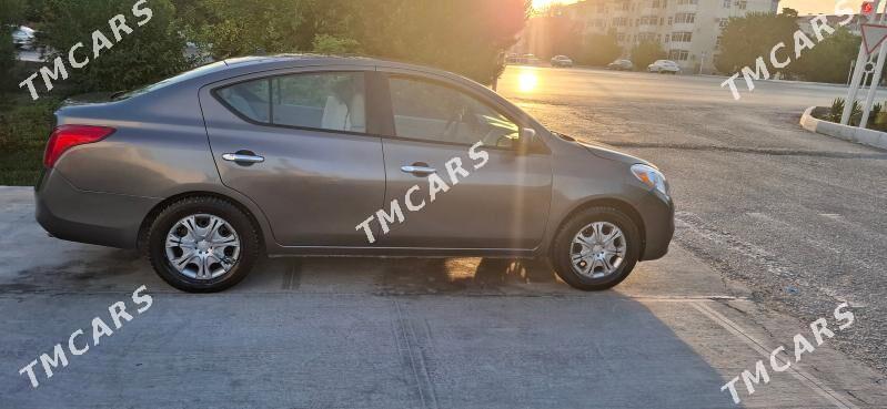 Nissan Versa 2012 - 95 000 TMT - Туркменабат - img 8