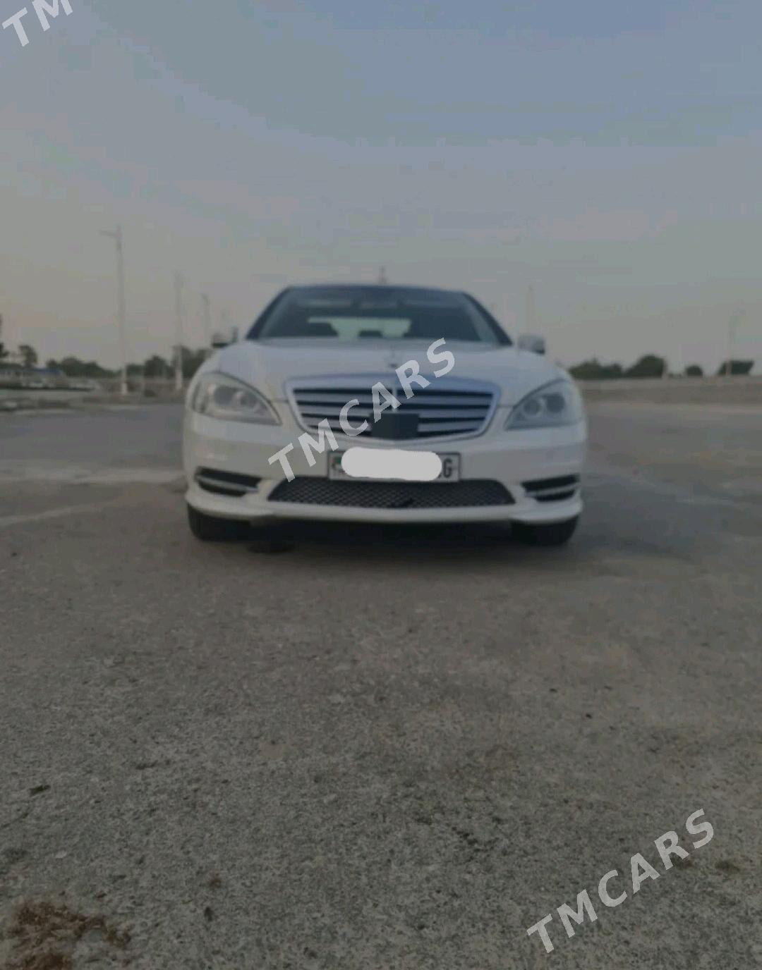 Mercedes-Benz S-Class 2005 - 500 000 TMT - Aşgabat - img 9