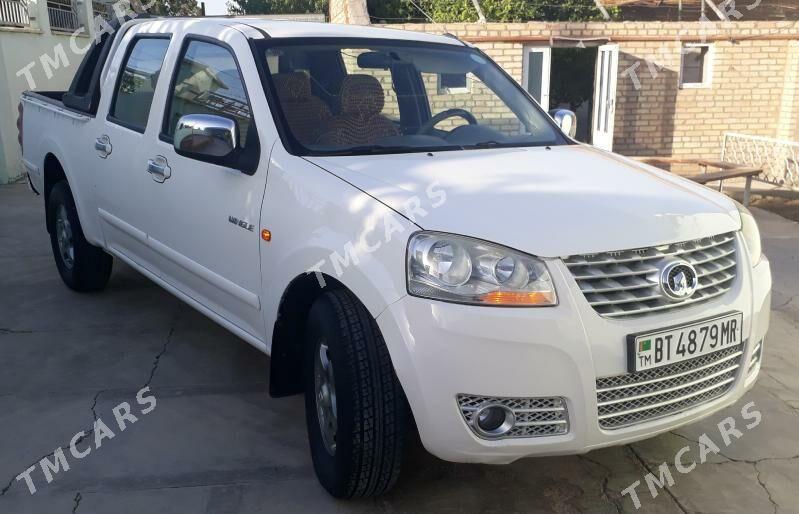 Toyota Hilux 2013 - 185 000 TMT - Мары - img 2