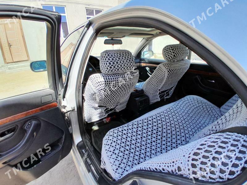 BMW 528 2000 - 75 000 TMT - Туркменабат - img 3