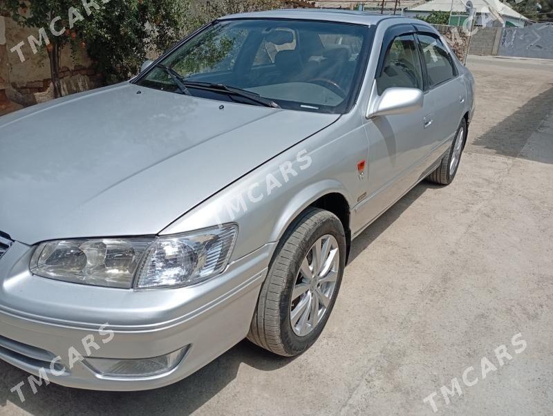 Toyota Camry 2000 - 120 000 TMT - Magtymguly - img 3