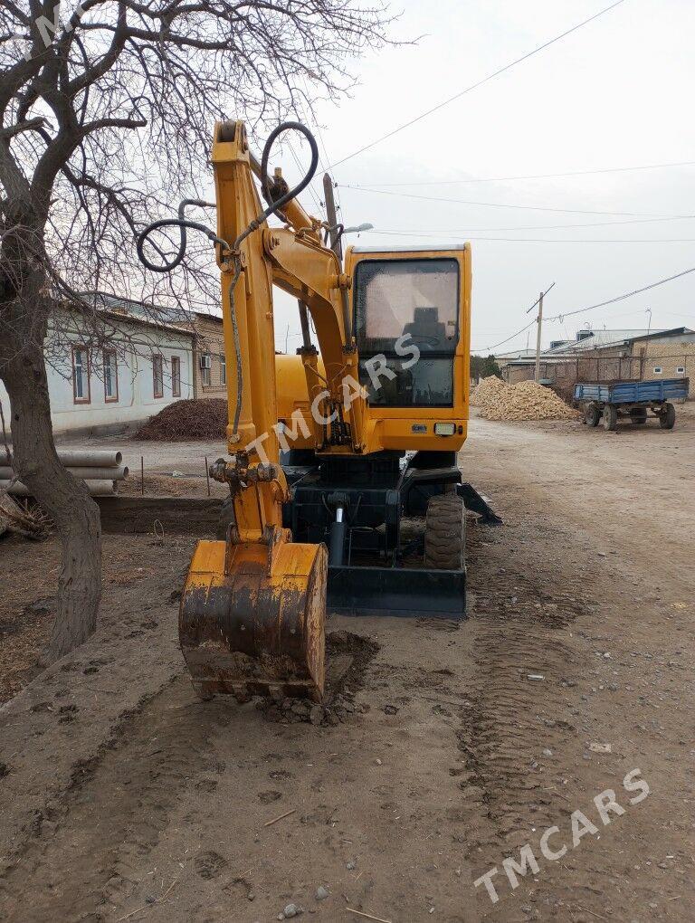 XCMG LW500F 2010 - 300 000 TMT - Дянев - img 8