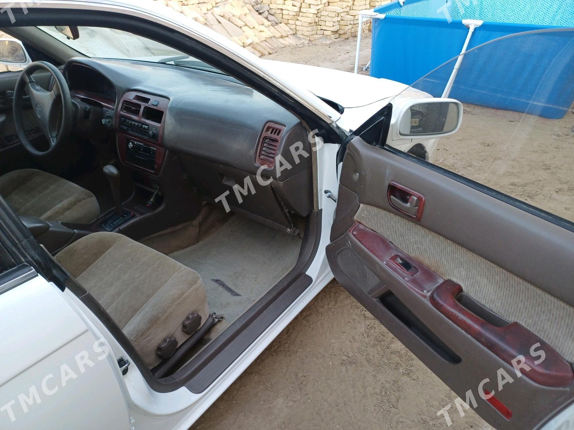 Toyota Camry 1994 - 54 000 TMT - Туркменабат - img 9
