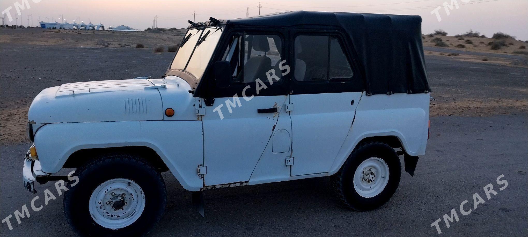 UAZ 469 1992 - 30 000 TMT - Ак-Бугдайский этрап - img 4