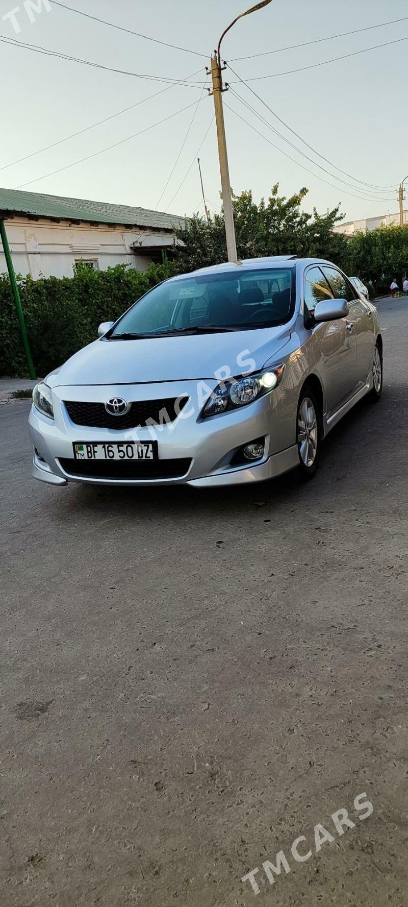 Toyota Corolla 2010 - 160 000 TMT - Дашогуз - img 3