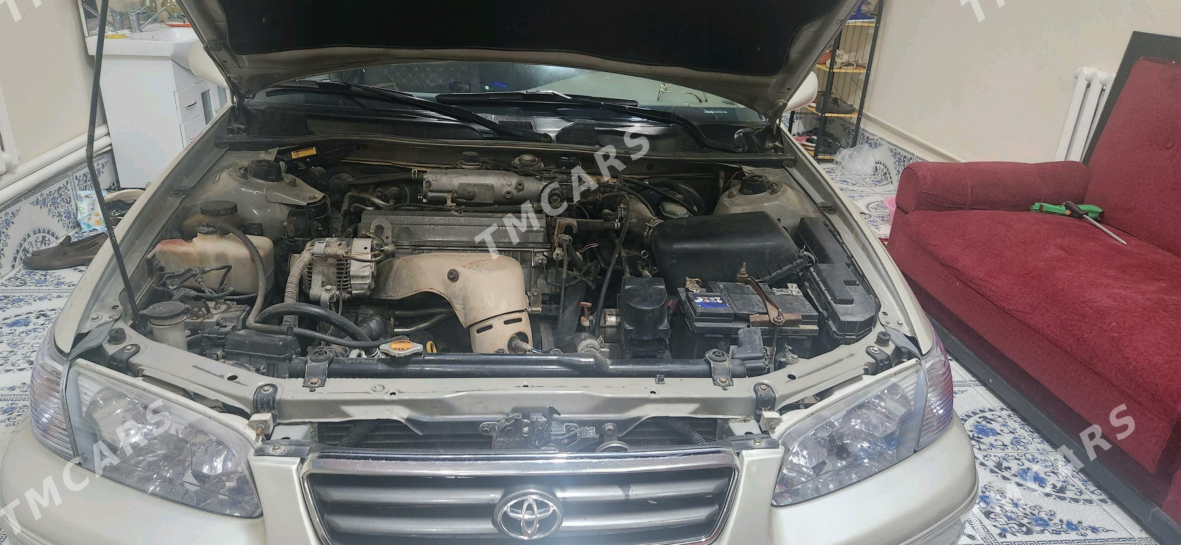 Toyota Camry 1999 - 150 000 TMT - Köneürgenç - img 6