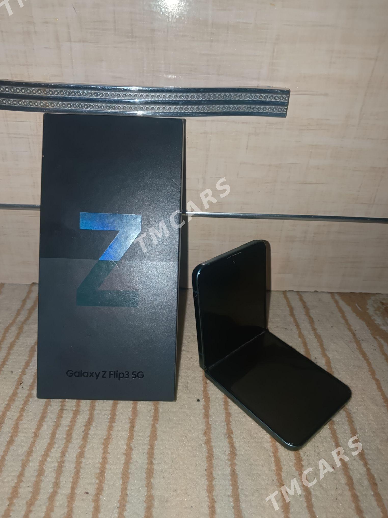 Galaxy Z Flip3 - Анев - img 6