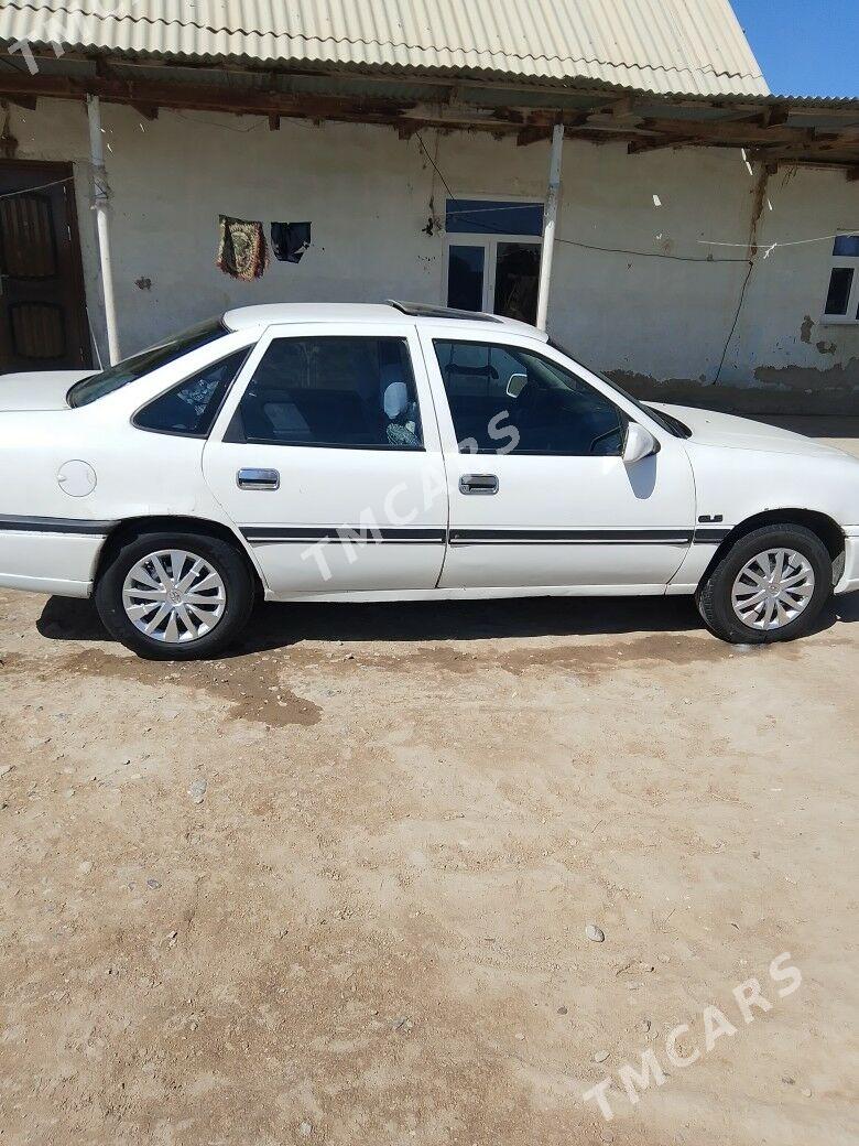 Opel Vectra 1991 - 32 000 TMT - Büzmeýin GRES - img 3