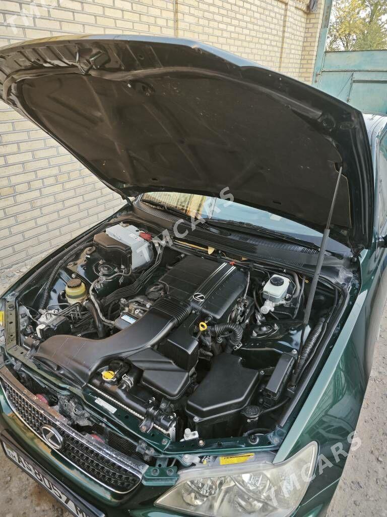 Lexus IS 2002 - 220 000 TMT - Мары - img 5