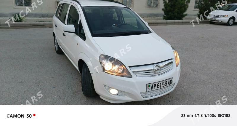 Opel Zafira 2014 - 180 000 TMT - Köşi - img 9
