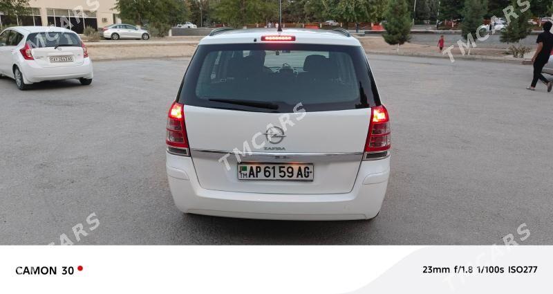 Opel Zafira 2014 - 180 000 TMT - Köşi - img 7