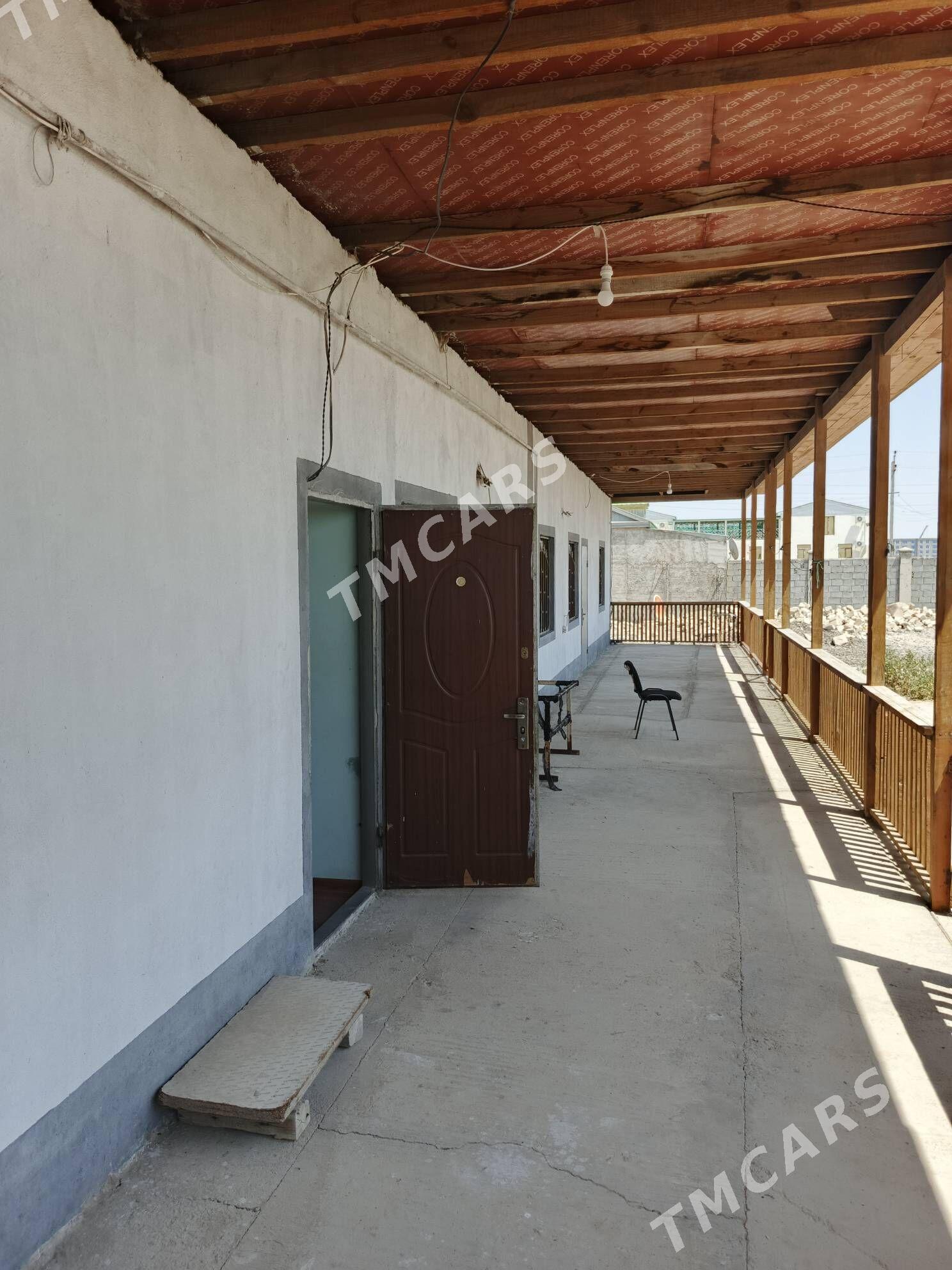 gyýanlydan satlyk jaý - Türkmenbaşy - img 3