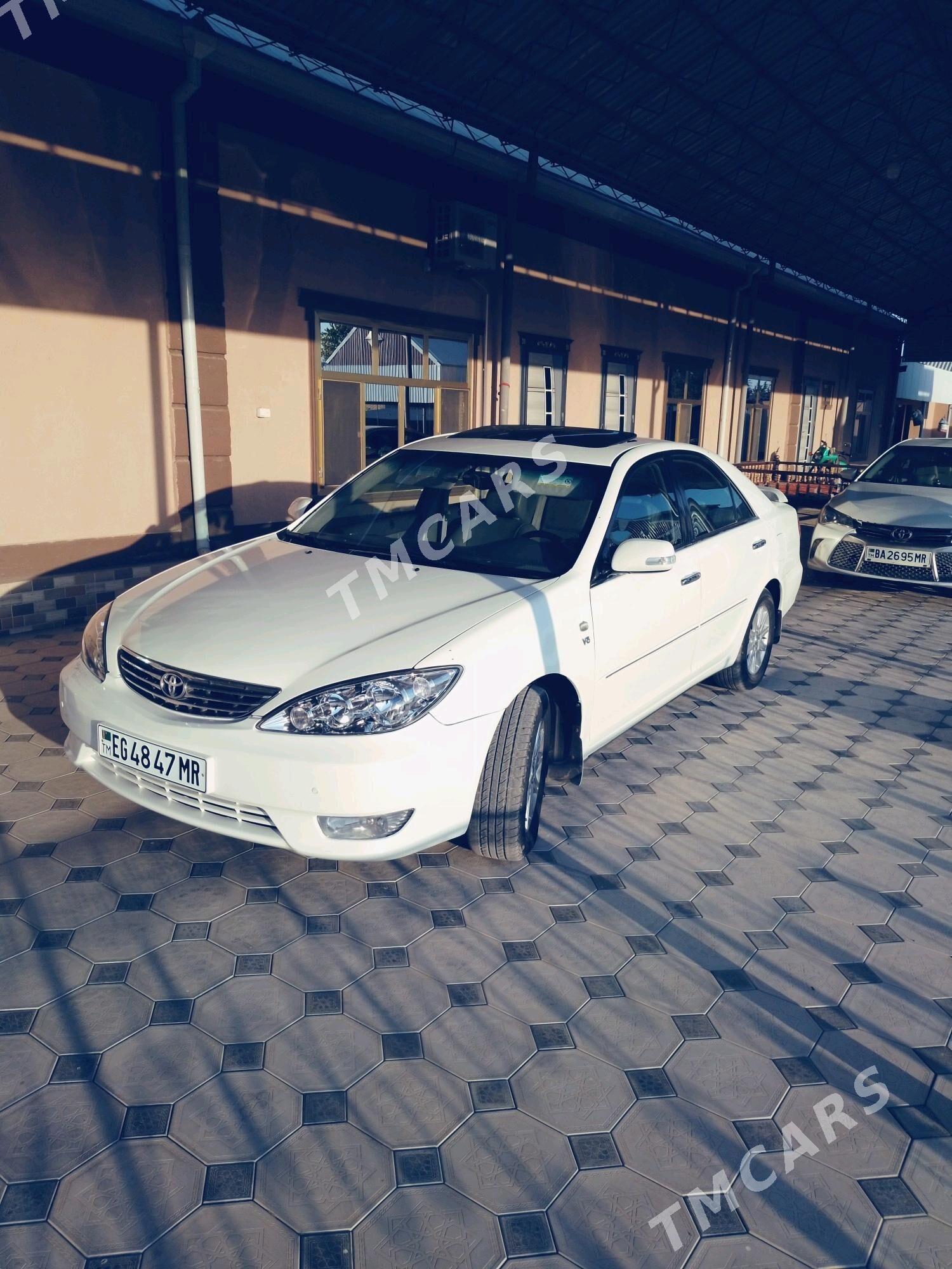 Toyota Camry 2003 - 190 000 TMT - Baýramaly - img 10