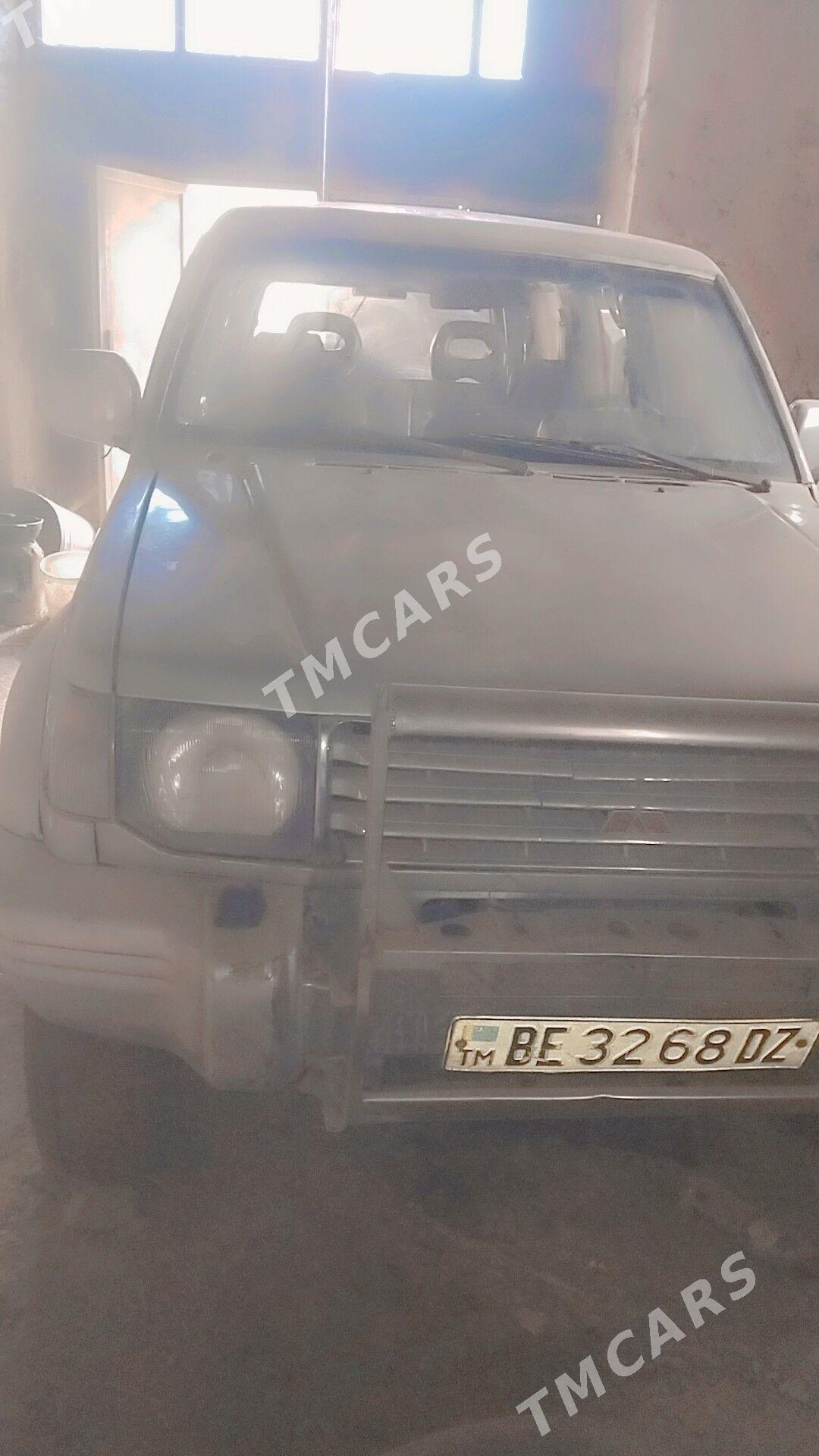 Mitsubishi Pajero 1994 - 40 000 TMT - Şabat etr. - img 3