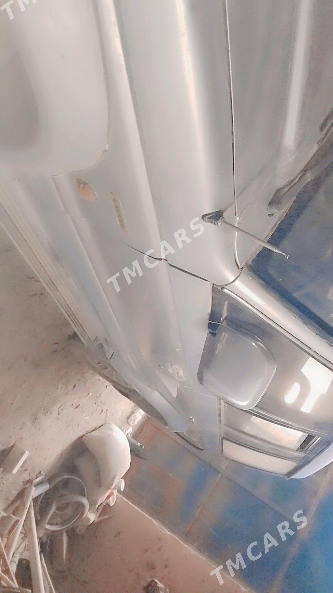 Mitsubishi Pajero 1994 - 40 000 TMT - Şabat etr. - img 4