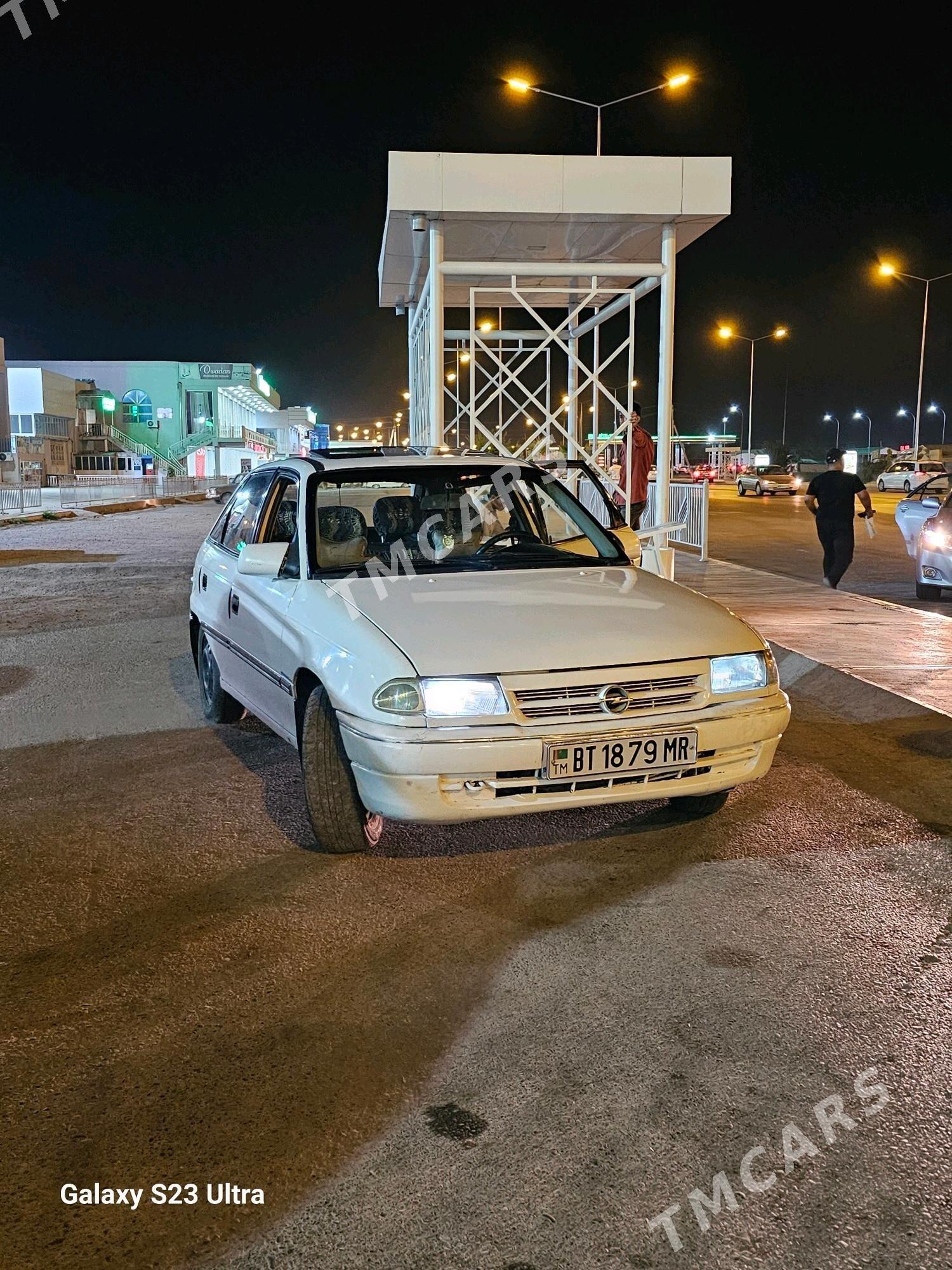 Opel Astra 1993 - 45 000 TMT - Mary - img 1
