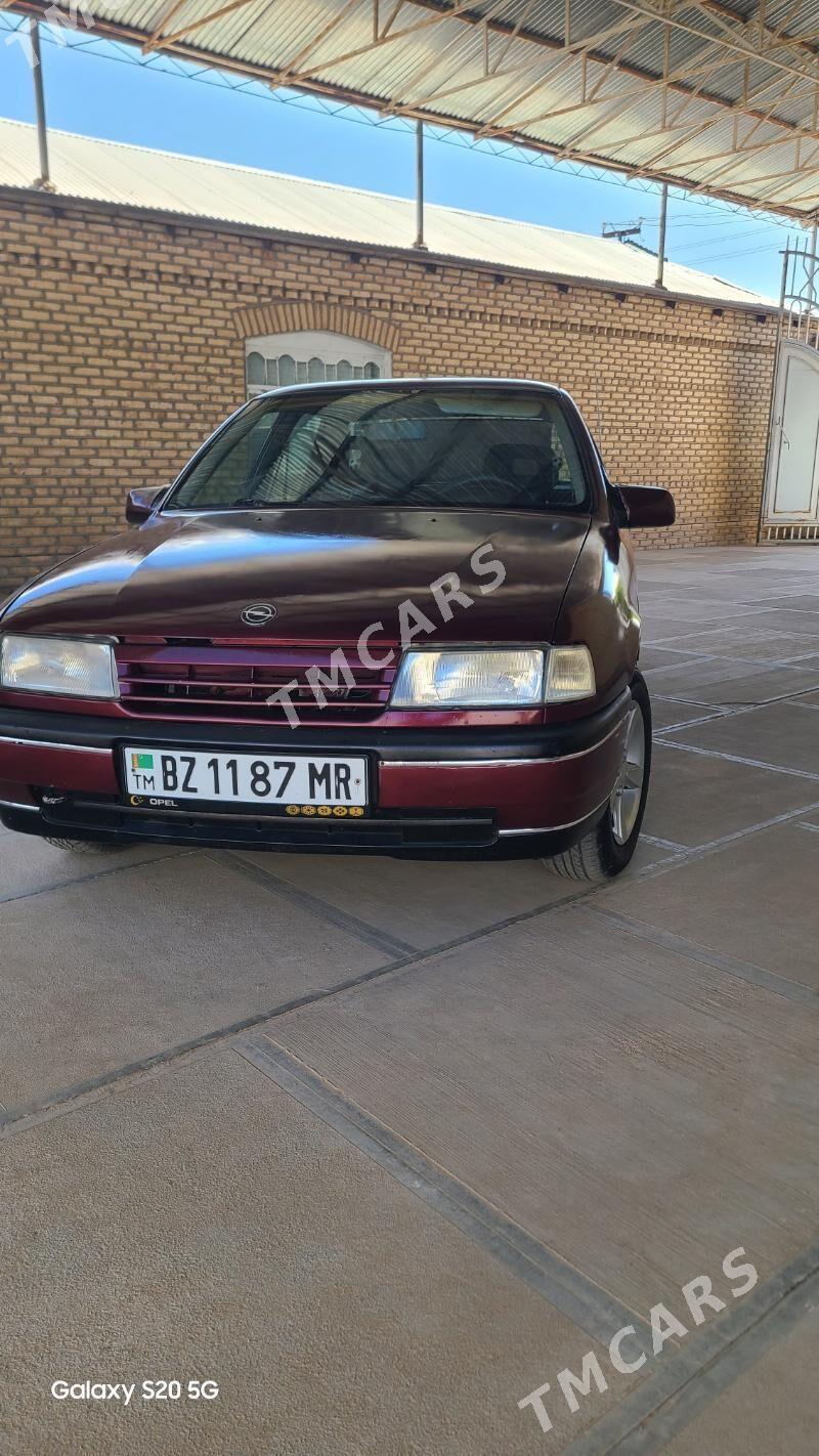 Opel Vectra 1989 - 26 000 TMT - Мары - img 8