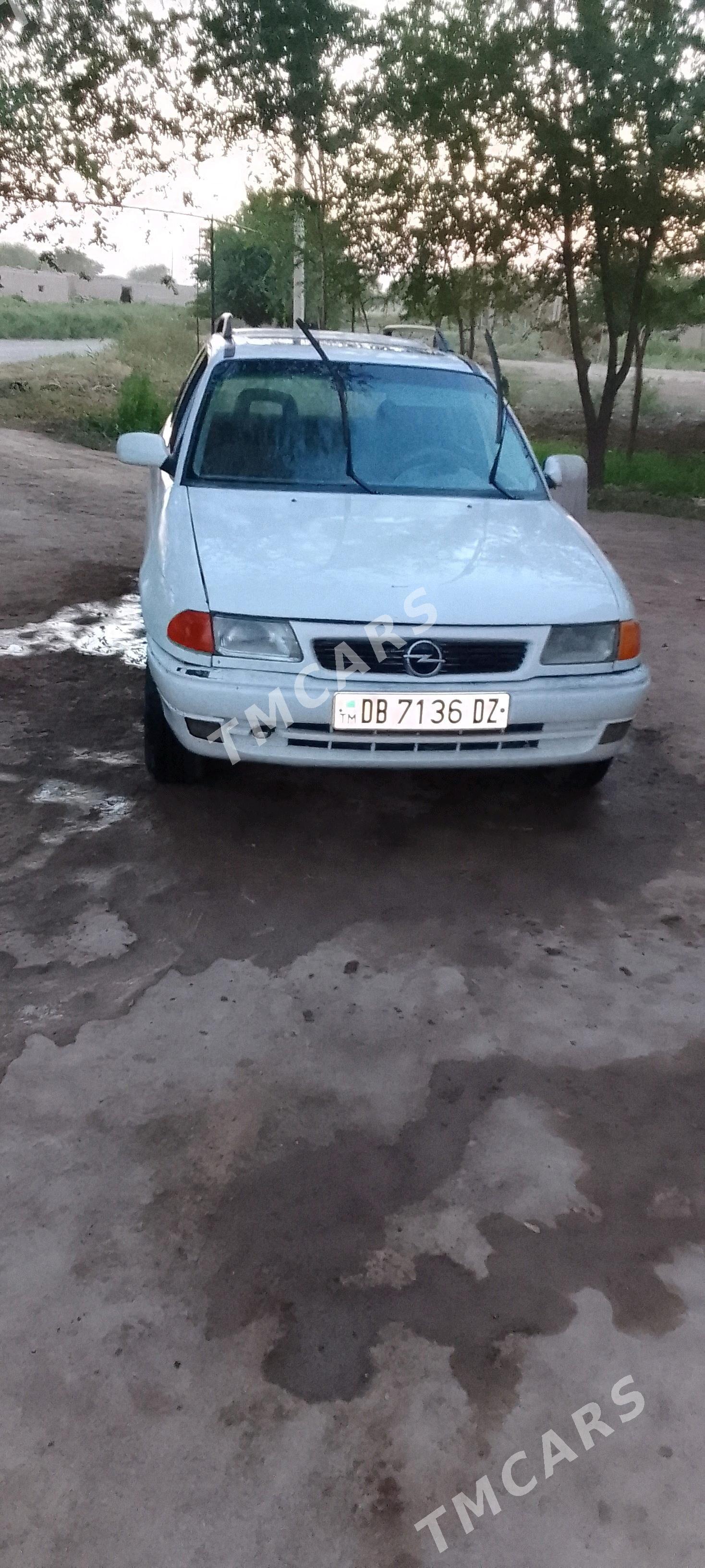 Opel Astra 1997 - 35 000 TMT - Болдумсаз - img 4