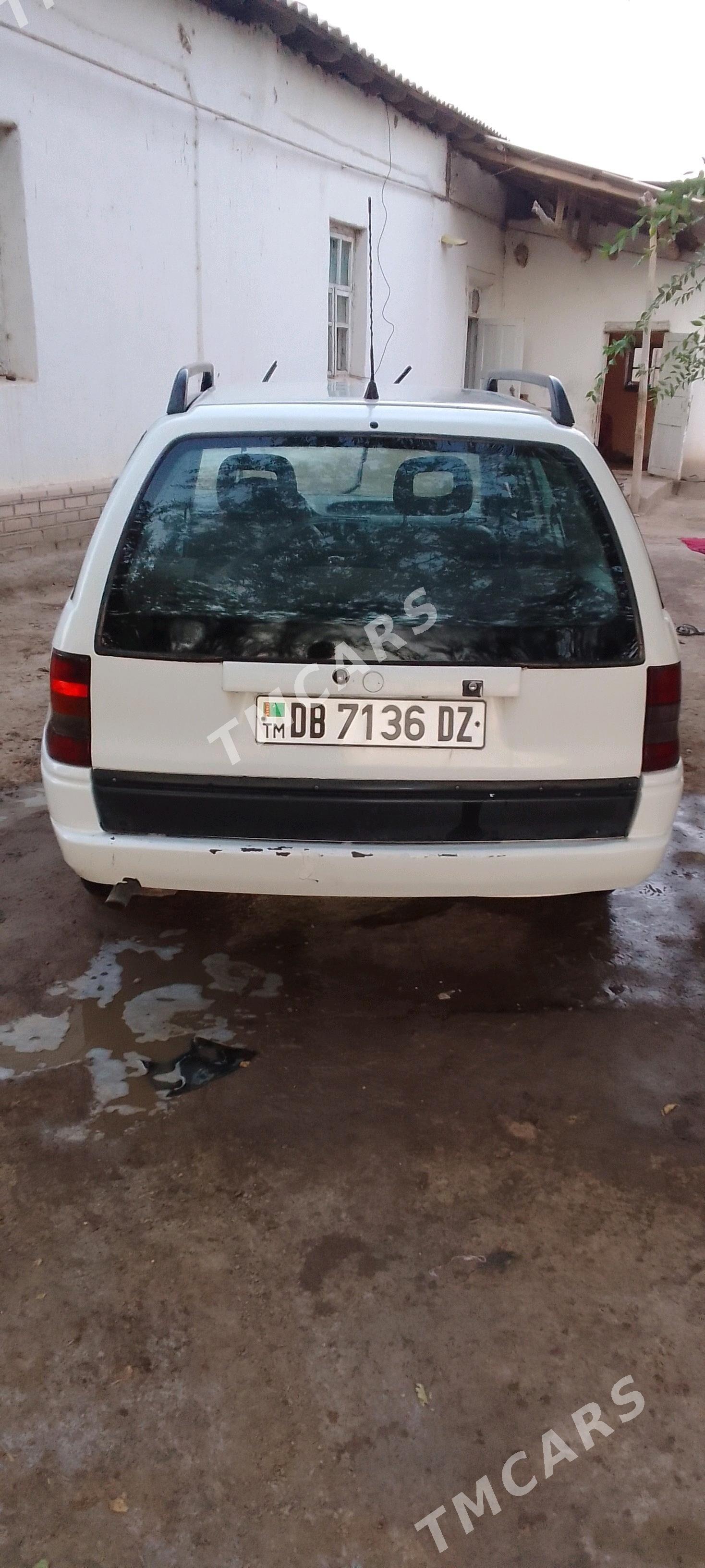 Opel Astra 1997 - 35 000 TMT - Болдумсаз - img 3