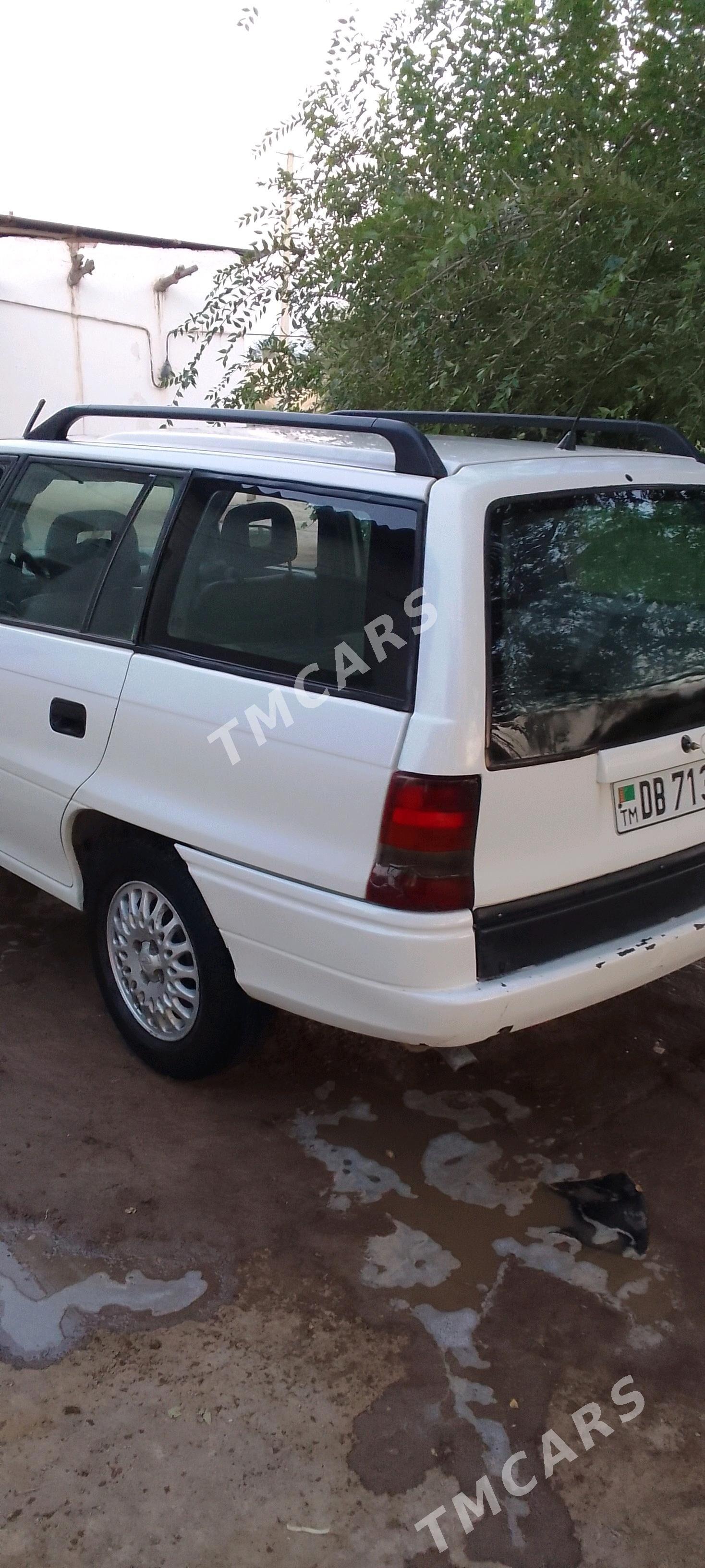Opel Astra 1997 - 35 000 TMT - Болдумсаз - img 7
