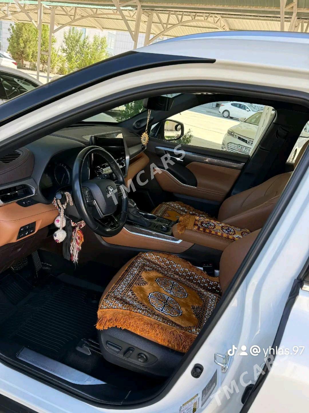 Toyota Highlander 2022 - 1 038 800 TMT - Ашхабад - img 9