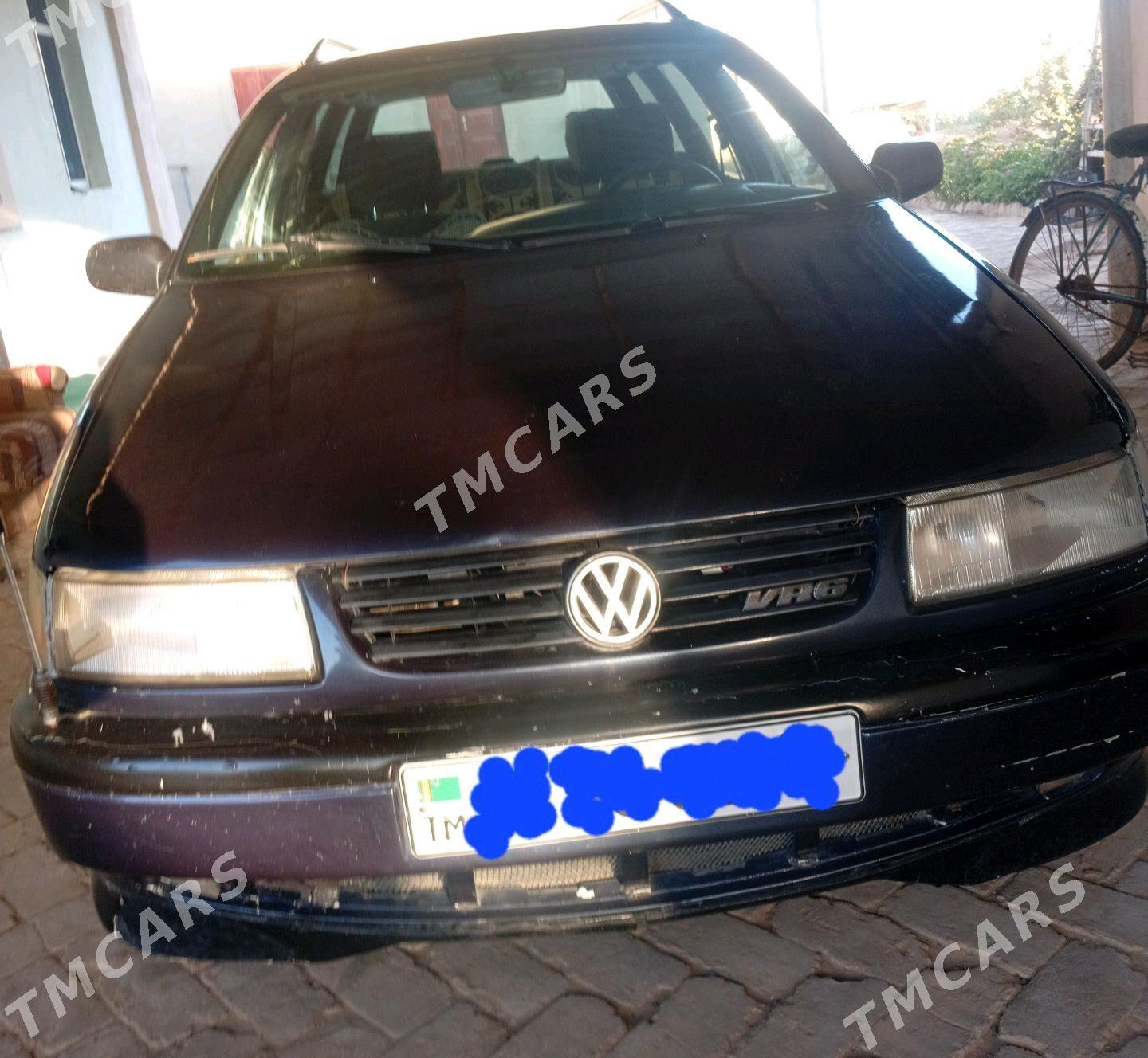 Volkswagen Passat 1994 - 25 000 TMT - Murgap - img 4