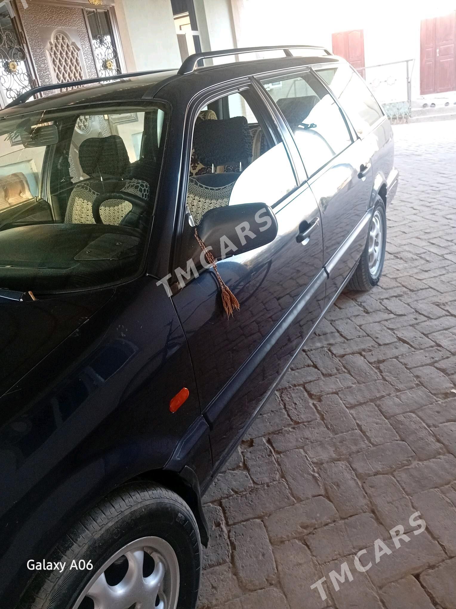 Volkswagen Passat 1994 - 25 000 TMT - Murgap - img 5