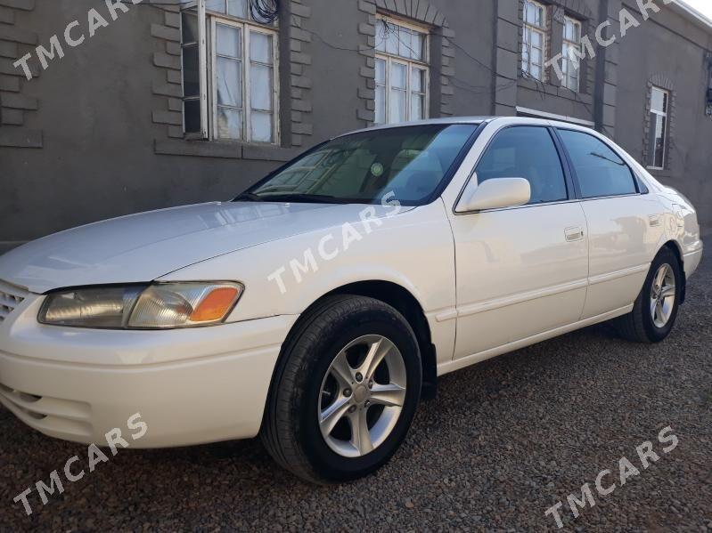 Toyota Camry 1997 - 118 000 TMT - Сакарчага - img 2
