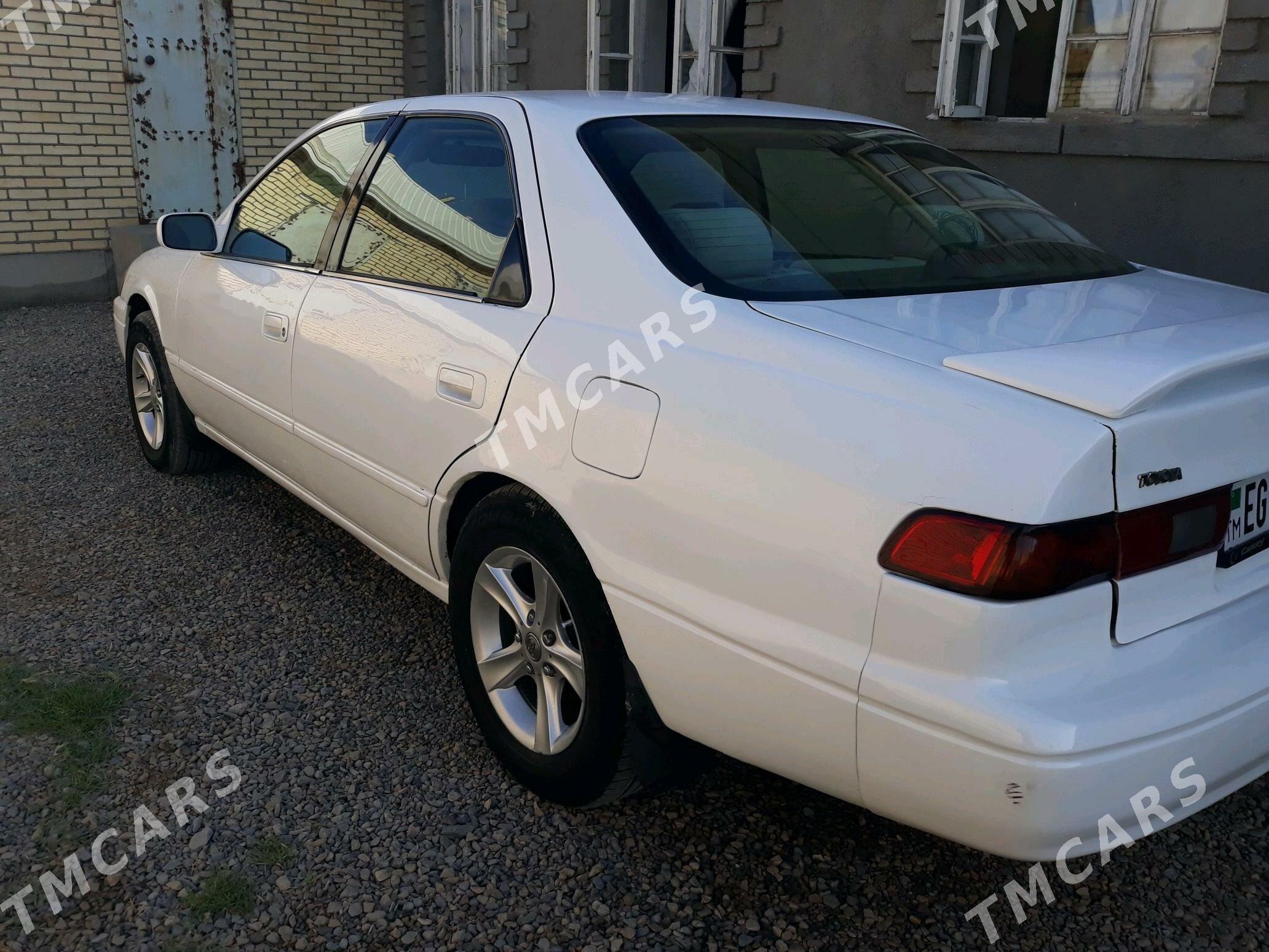 Toyota Camry 1997 - 118 000 TMT - Сакарчага - img 3
