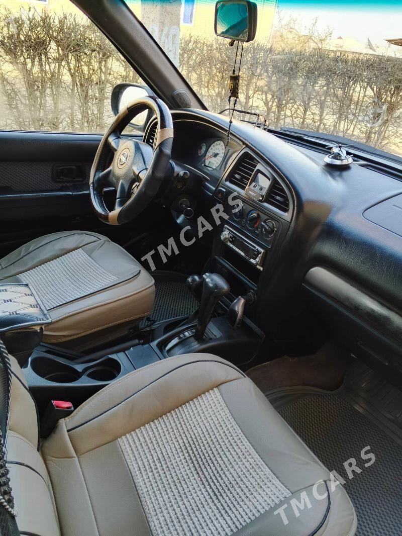 Nissan Pathfinder 2004 - 110 000 TMT - Baýramaly - img 2