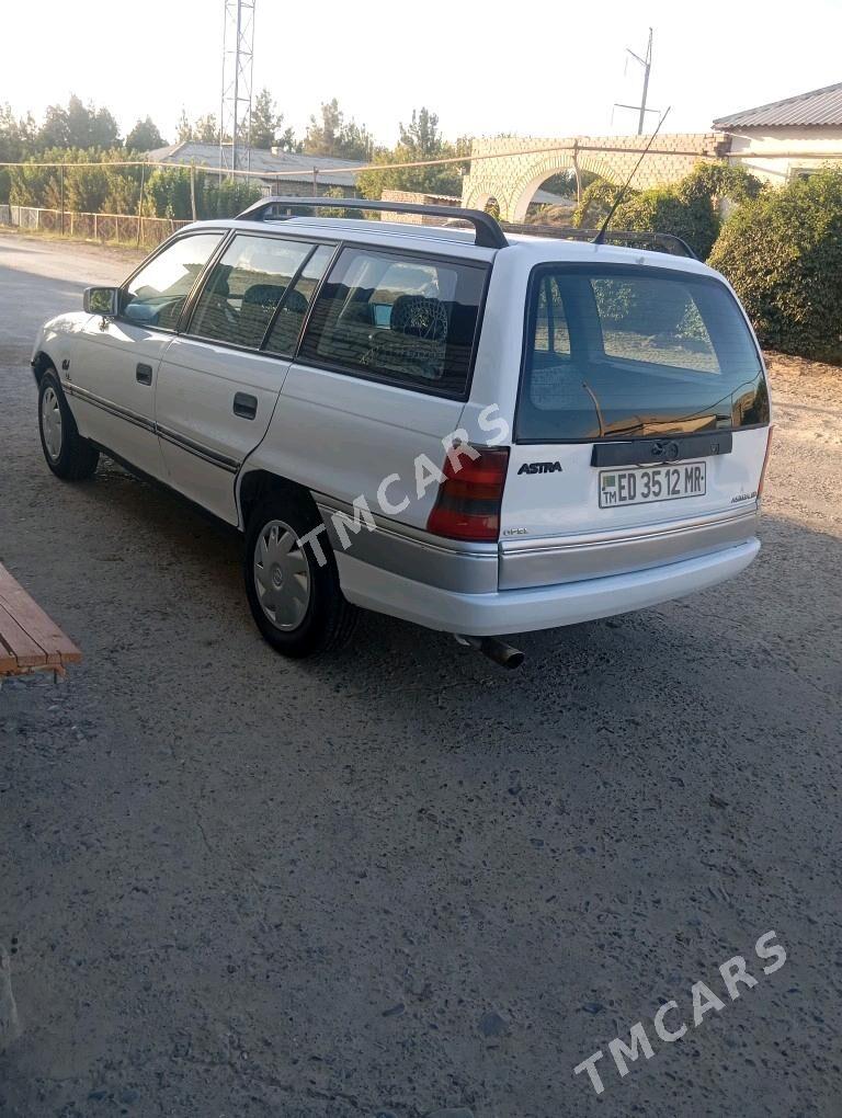 Opel Astra 1992 - 28 000 TMT - Мары - img 4