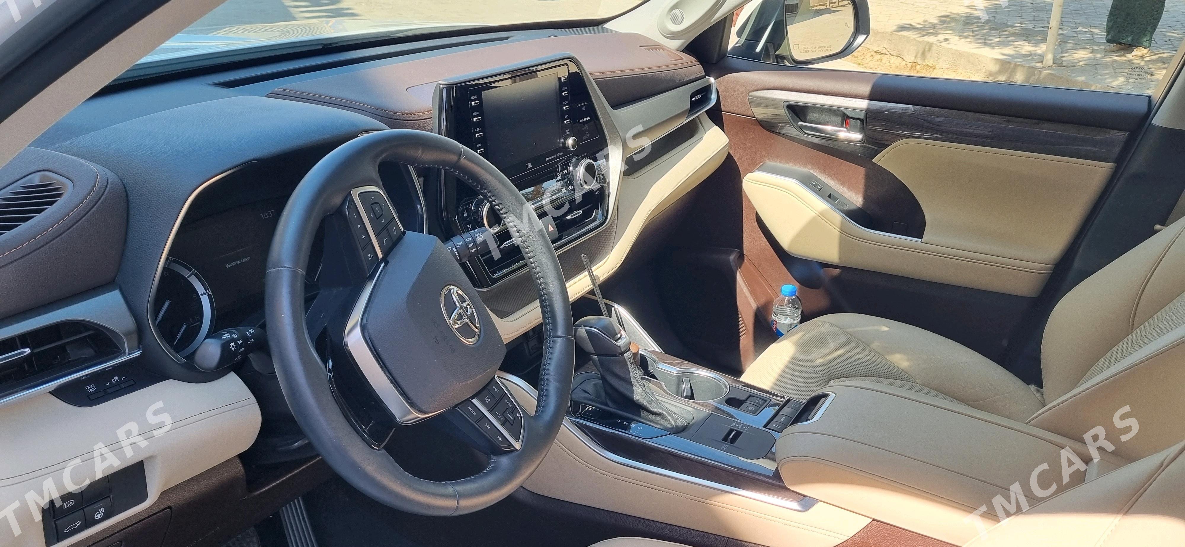 Toyota Highlander 2021 - 686 000 TMT - Байрамали - img 4