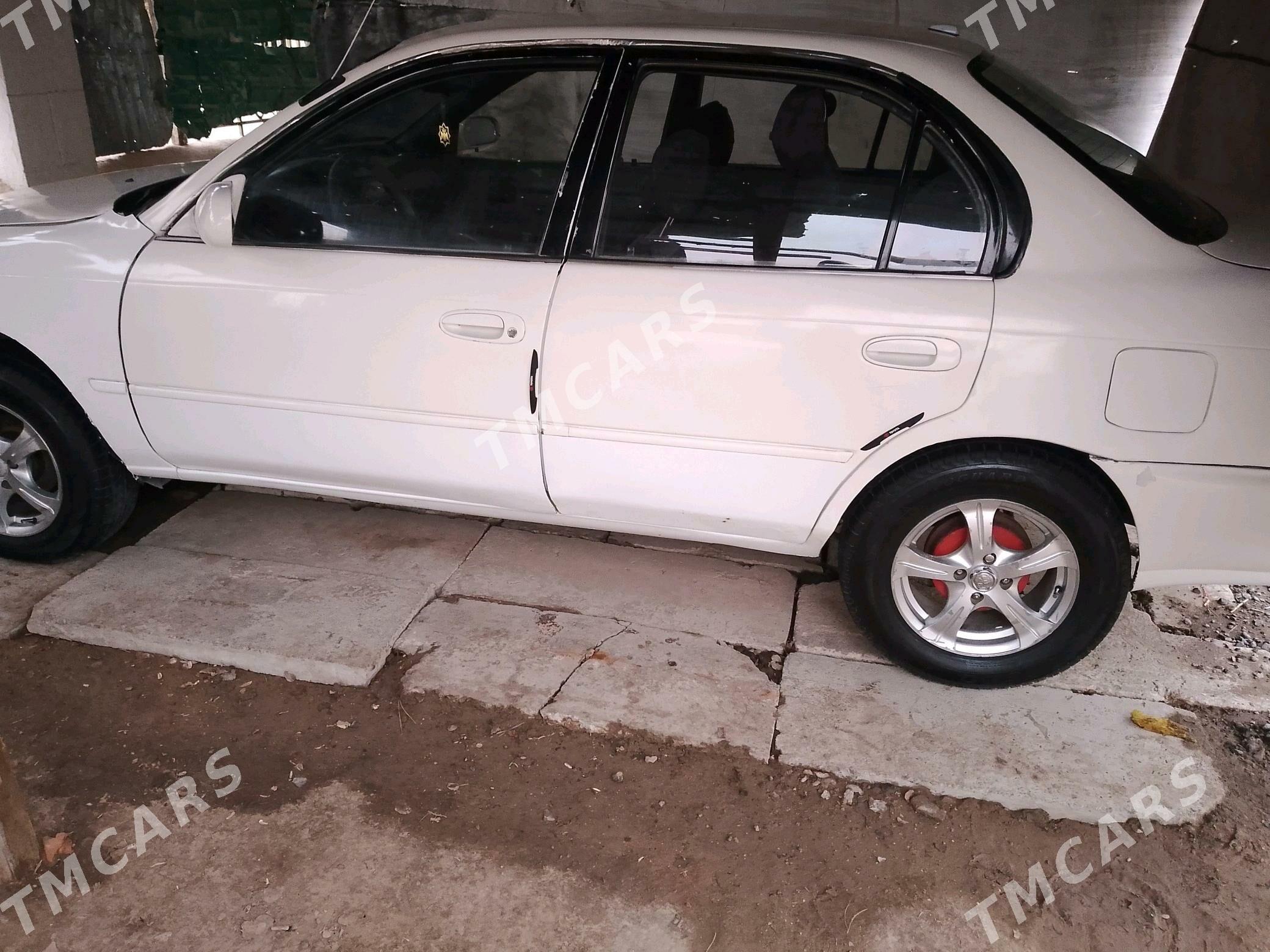 Toyota Corolla 1996 - 48 000 TMT - Türkmenabat - img 4