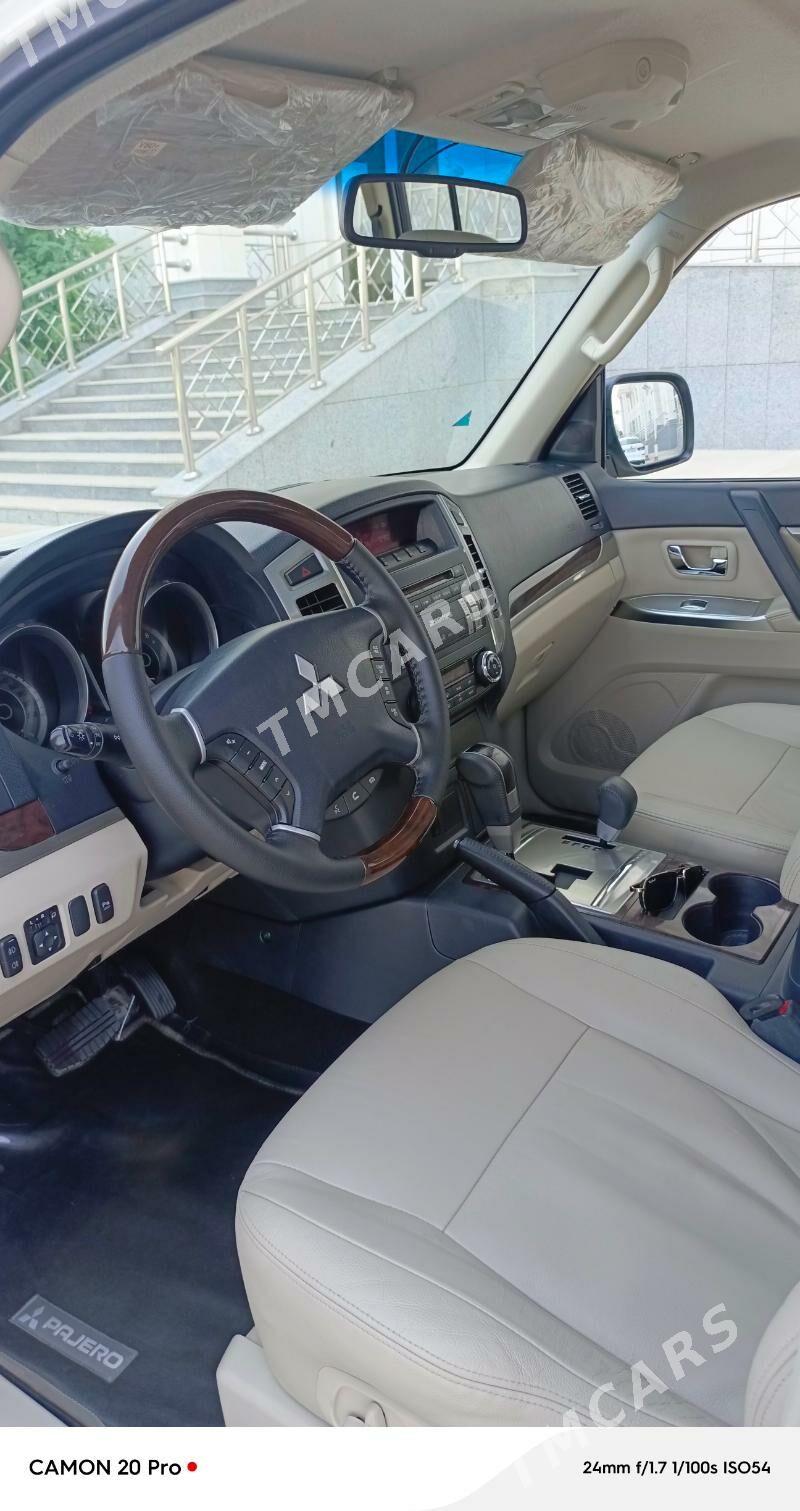 Mitsubishi Pajero 2015 - 335 000 TMT - Aşgabat - img 8
