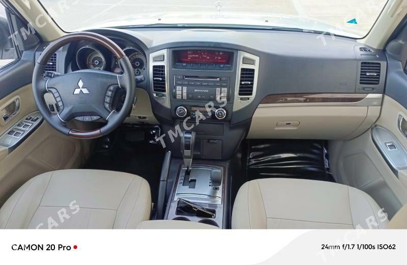 Mitsubishi Pajero 2015 - 335 000 TMT - Aşgabat - img 9