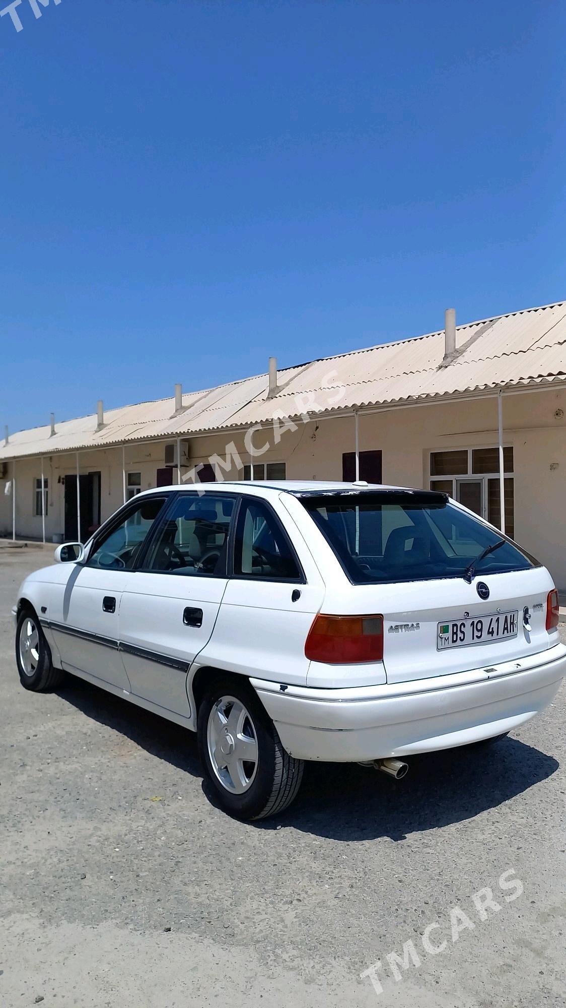 Opel Astra 1994 - 39 000 TMT - Gökdepe - img 3