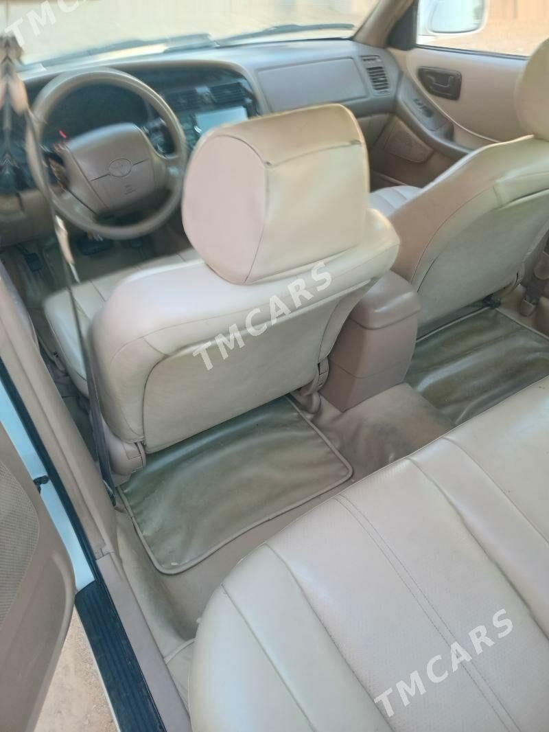 Toyota Avalon 1995 - 120 000 TMT - Мары - img 6